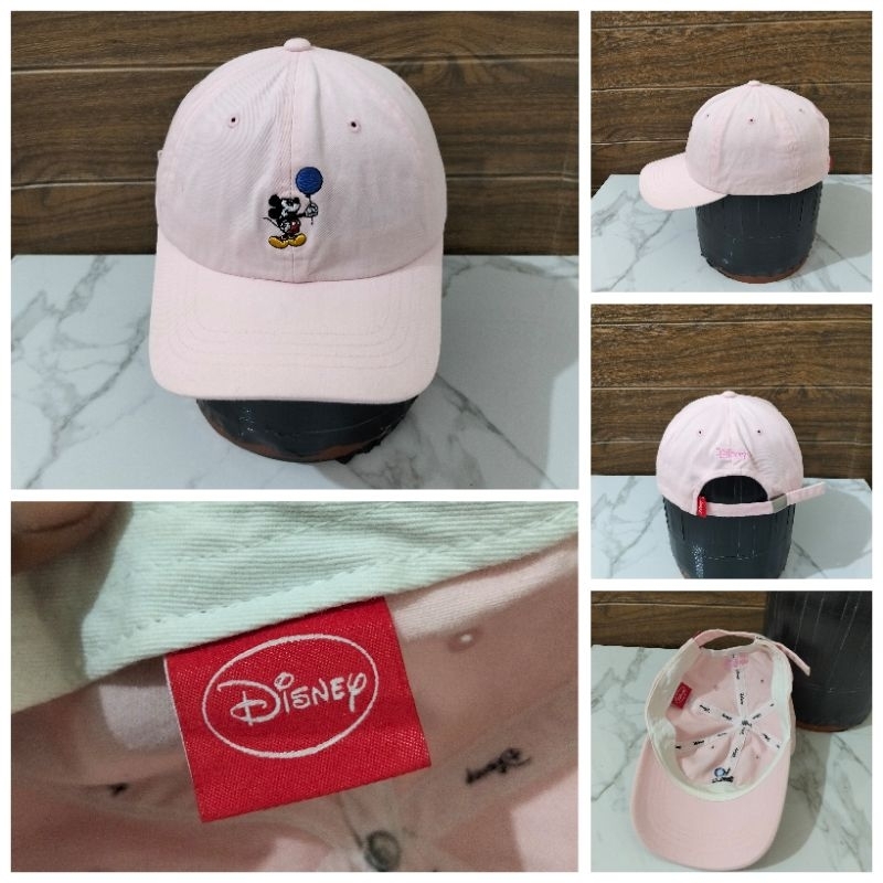 Topi Second Disney dan Logo R