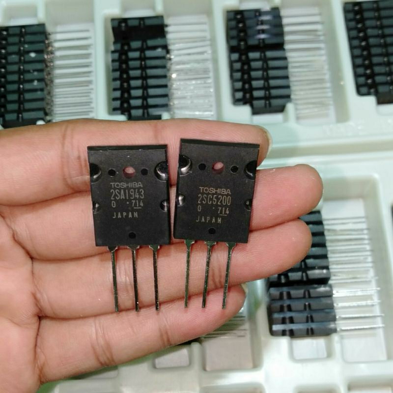 transistor toshiba 1943 5200 lot 714 original kaki tumpul