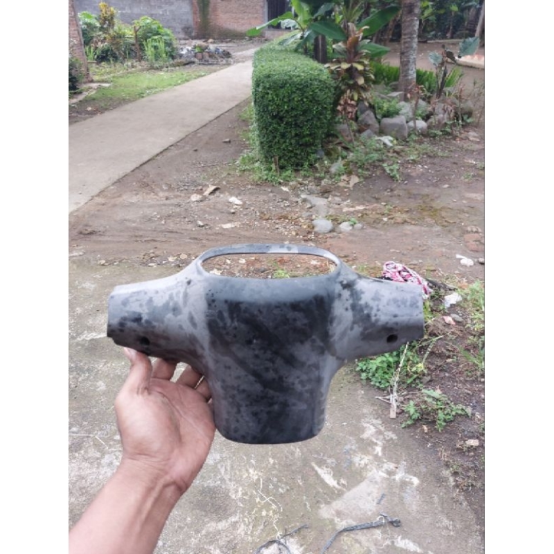 Batok Lampu Depan Bagian Belakang Kawasaki Blitz R Original