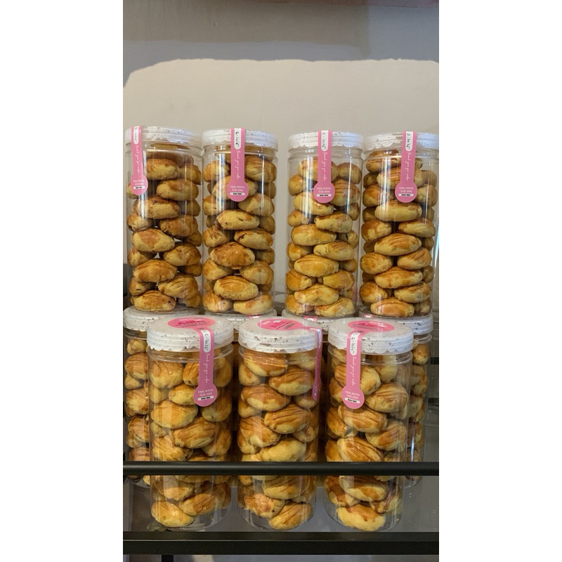 

Kue Nastar Alami Snack Kering