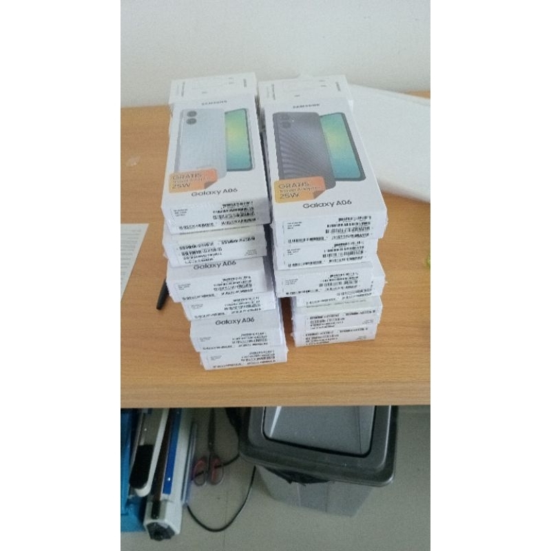 tara cell menjual hp dengan berbagai merek