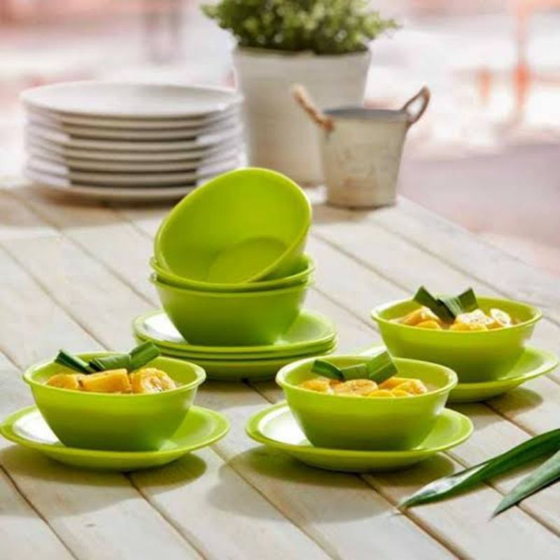 TUPPERWARE SWEET BLOSSOM