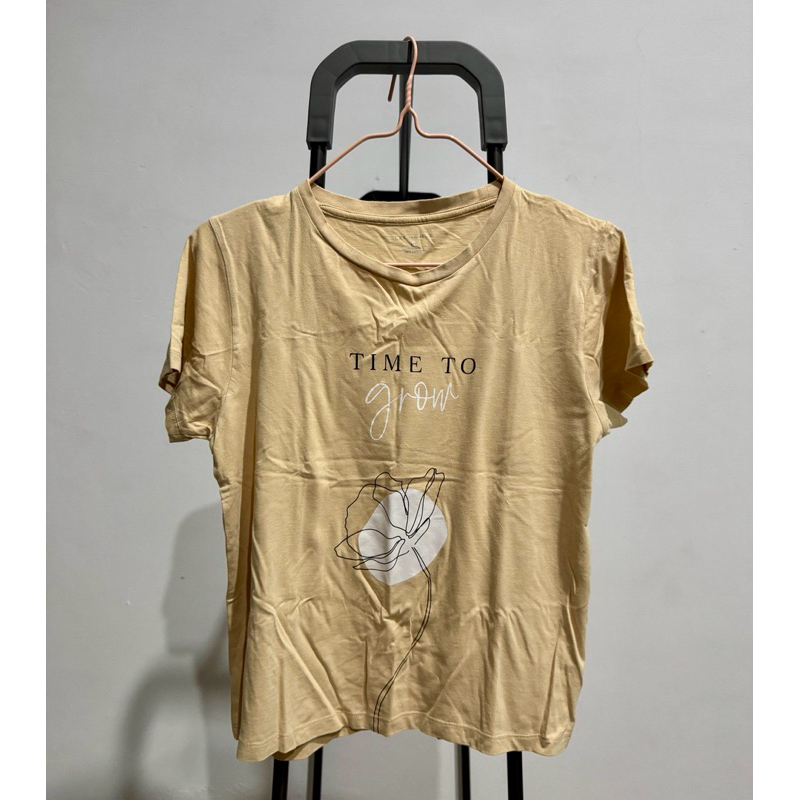 The Executive Flower Tshirt | Kaos Wanita | Ellebasic Preloved