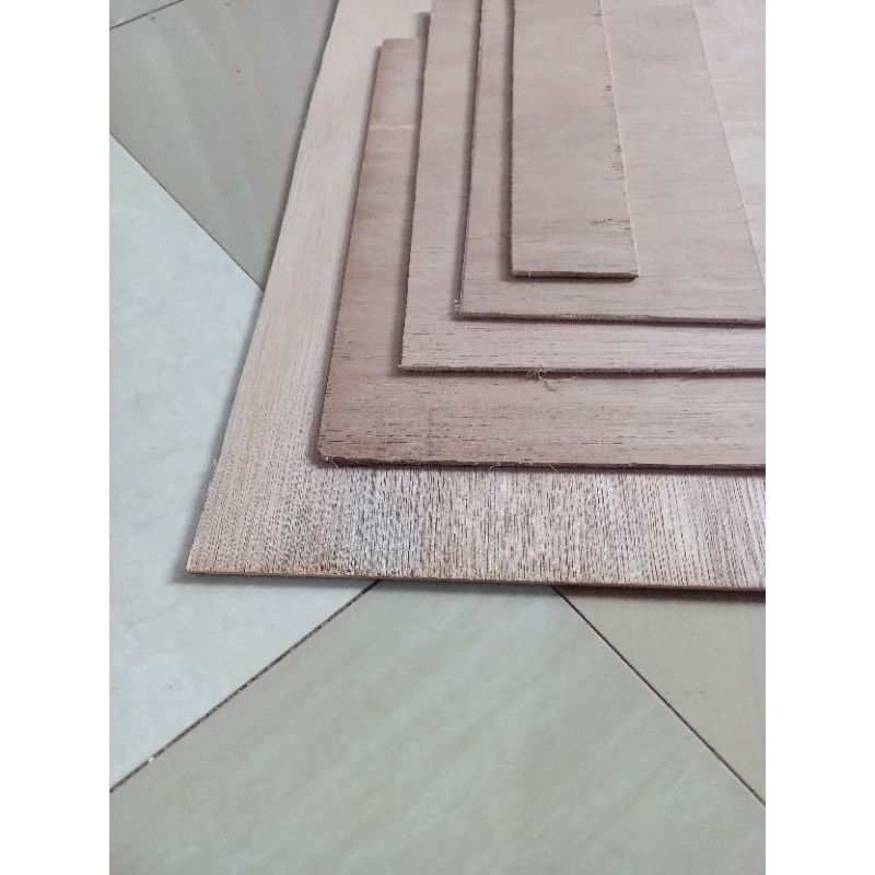 TRIPLEK/PLAYWOOD/MULTYPLEK/MERANNTI CAMPUR/MC/TEBAL 3mm/TRIPLEK ECERAN/TRIPLEK POTONGAN/CUSTOM