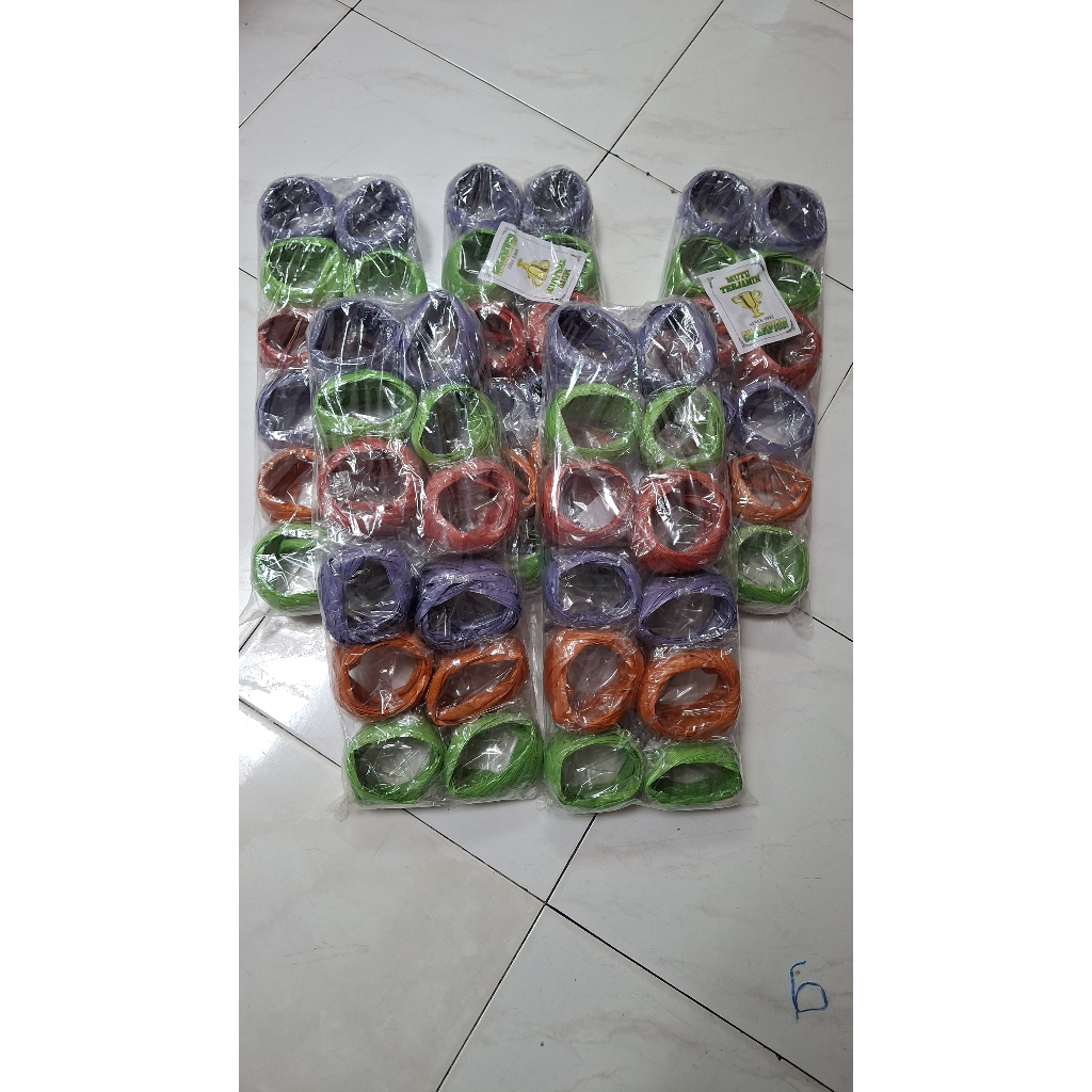 

[ECER= 1pak] tali rafia kecil | rafia telor kecil |rafia telur | tali rafia warna | rumput jepang | rafia warna rol kecil