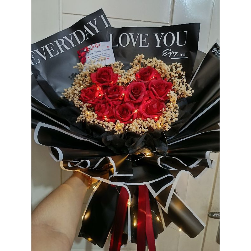 

BUKET LOVE / BUKET ULTAH / BUKET VALENTINE / GIFT / HAMPERS / KADO / BUKET BUNGA / BUKET MURAH