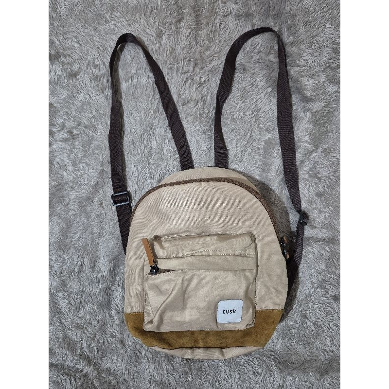 Preloved Tusk Mini Cream by: Tusk Bag