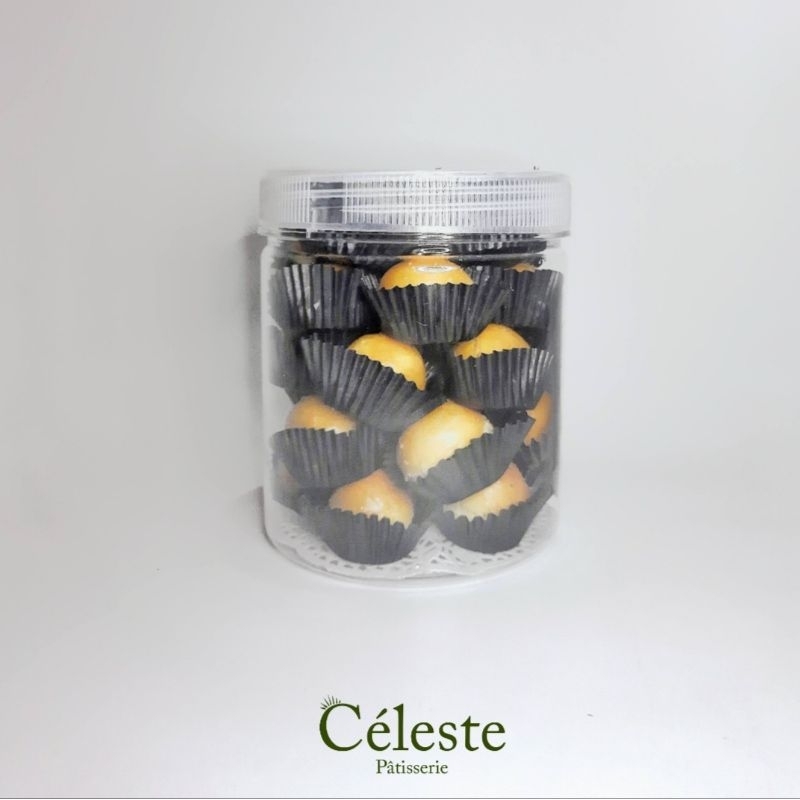

NASTAR - Kue Nastar premium isi selai nanas - kue kering Nastar