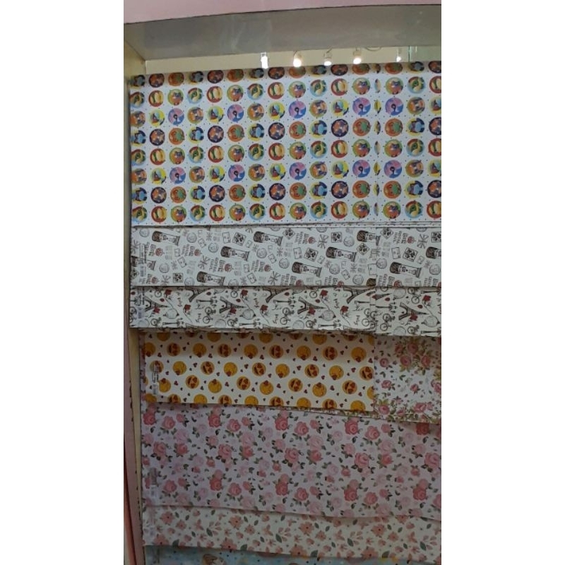 

Kertas Kado