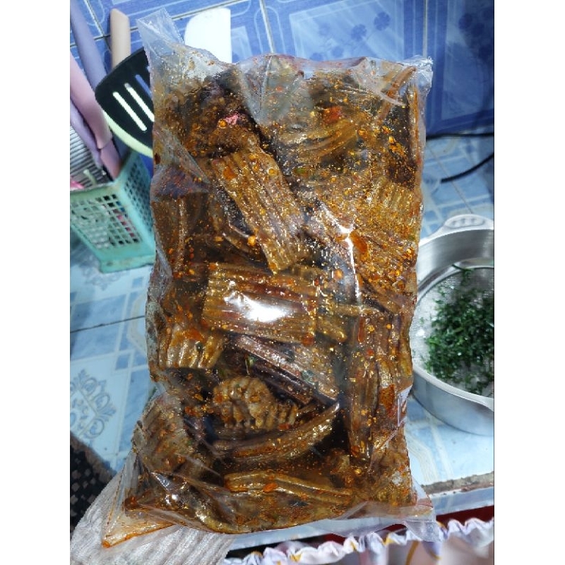 

Kerupuk jengkol pedas Daun jeruk 1/4kg / seperempat Cemilan Snacks Keripik Kering Food