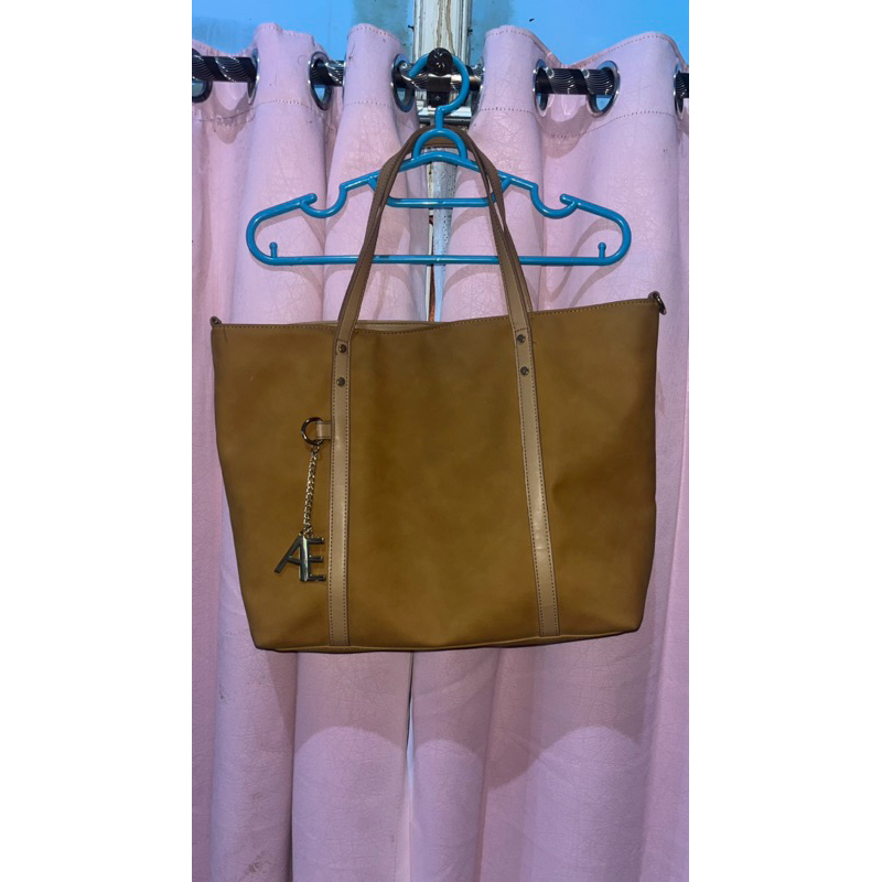 Preloved Tas Shoulder Bag - Coklat Banjarmasin