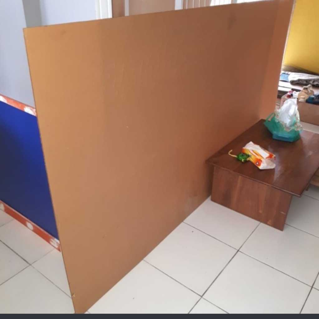 Akrilik Lembaran 2mm x 122 x 244cm