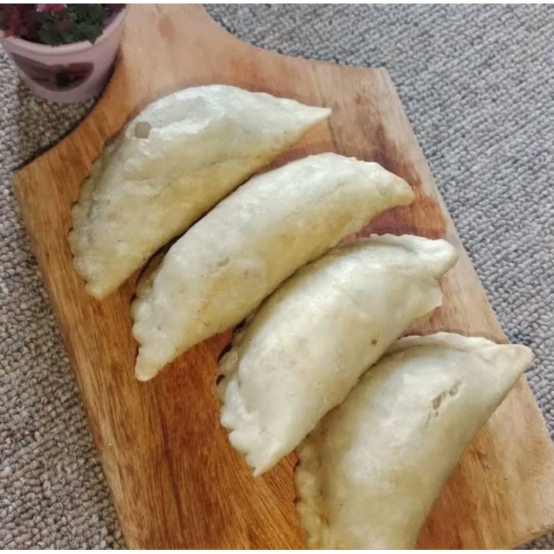 

Cireng isi Jando pedas Tasikmalaya (isi5pcs/pack)