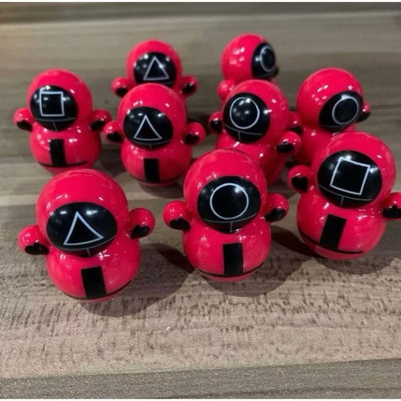 Squid Game - Boneka Tumbler Squid Game Goyang - Mainan Tumbler Goyang Karakter - Mainan Anak Kartun