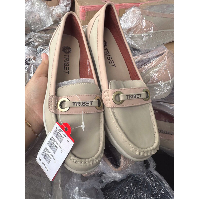 SANDAL SEPATU TRISET TERBARU ORIGINAL