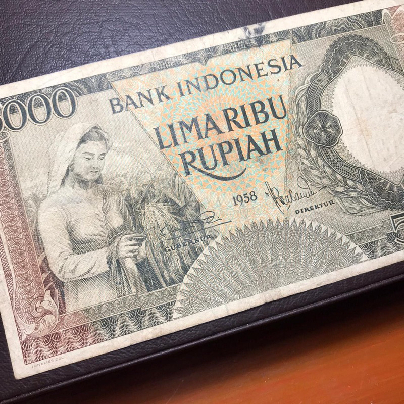 Uang Kuno Indonesia Asli Seri Pekerja 5000 Rupiah Tahun 1958 No. Seri DAJ04133