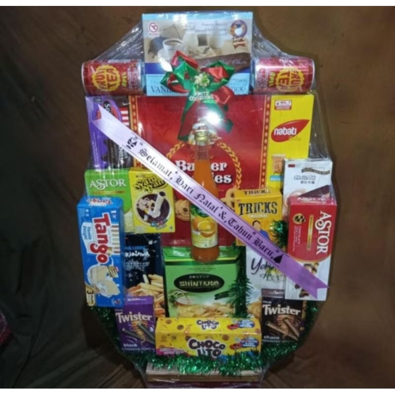 

Parsel Makanan Lebaran / Hampers Snack Lebaran - Natal - Imlek Terbaru