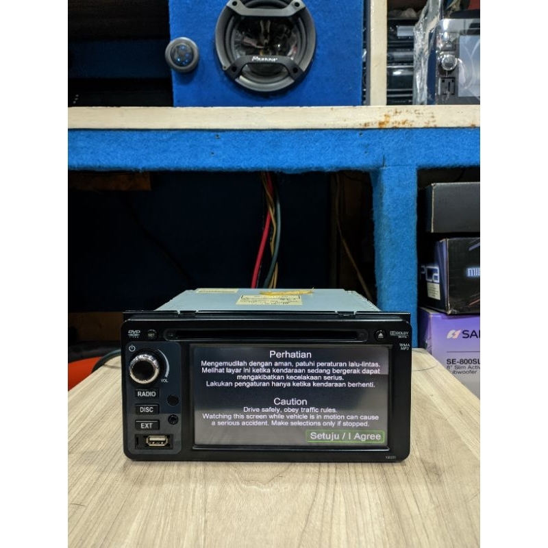 head unit double din original Toyota Innova2013