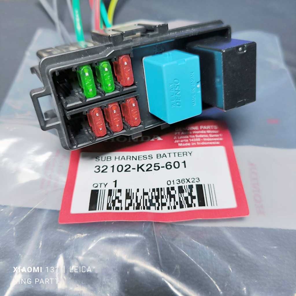 Box sekring full set box sikring full set beat fi/beat pop/beat esp/street/scoopy esp full original