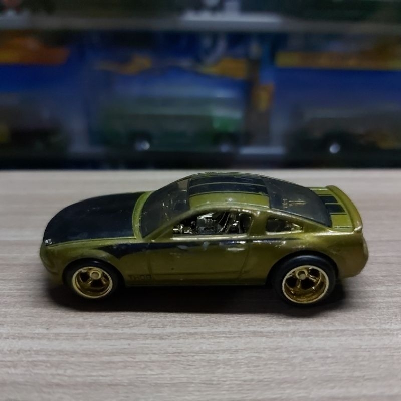 HOT WHEELA FORD MUSTANG GT - LOOSE - SUPER TREASURE HUNT - THS - STH