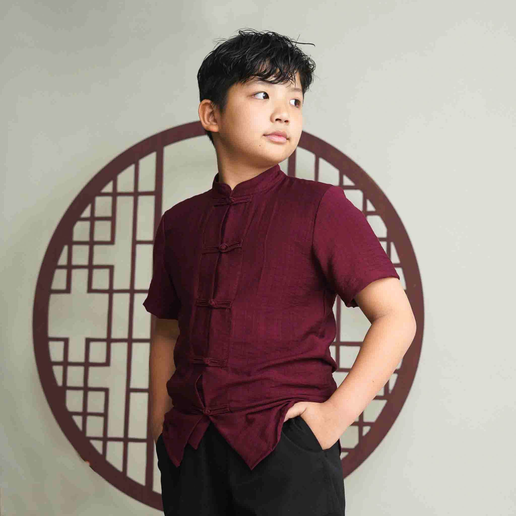 [HELLOMINI] 2-12T CNY Hao Kemeja Katun Cheongsam Imlek 2026 Qibao Nyaman Anak Laki Laki Merah HMN28