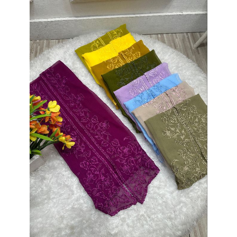 Kebaya Bordir Daun talas Bahan sutra Crepe
