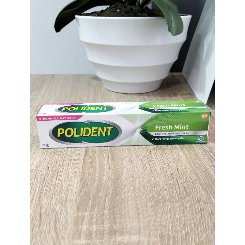 Polident lem gigi 60 gr