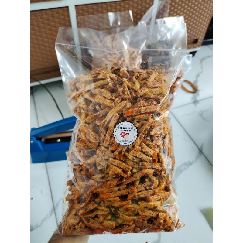 

Basreng pedas daun jeruk 1kg