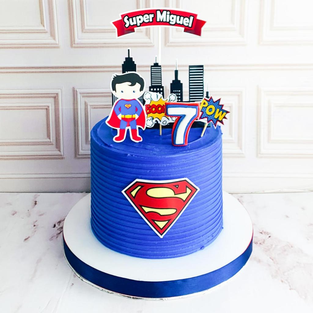 

kue Ulang tahun/birthday cake/Kue Ultah tema Superman/kue Birthday jakarta