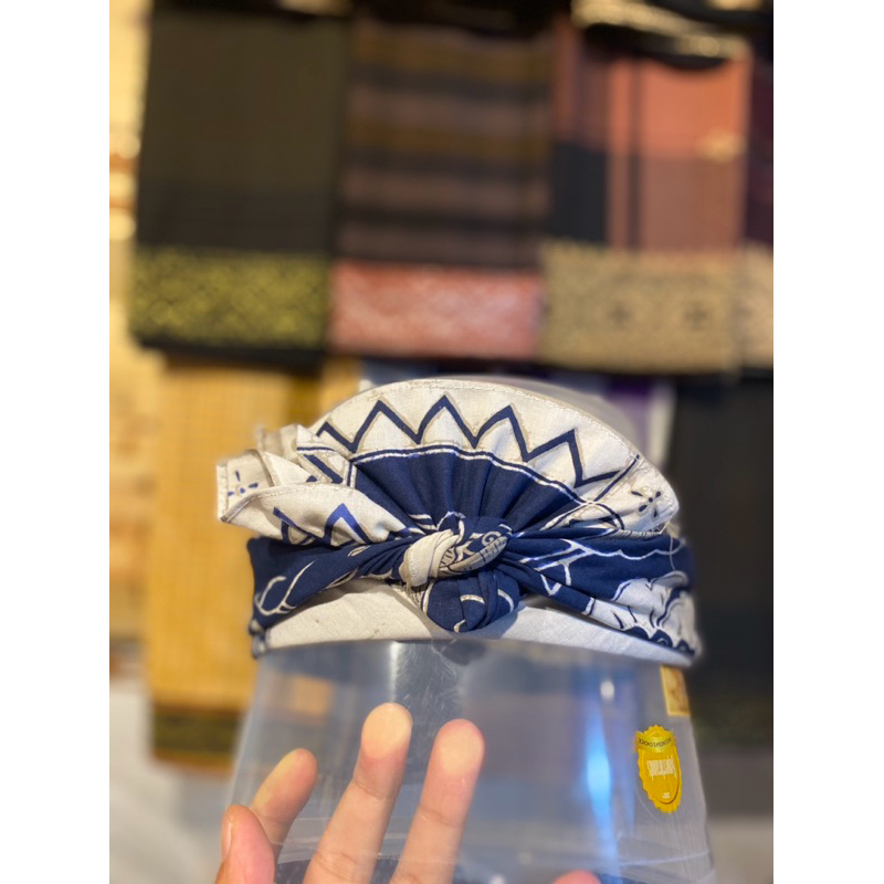 udeng jadi•lembaran•setengah jadi•batik semi tulis•jangar rimpit•jangar kepet•nuansa biru