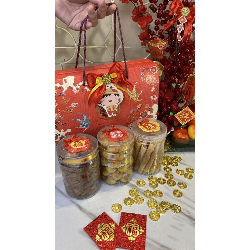 

Hampers Imlek CNY Kue Kering 3 Jar 800ml - Nastar, Cookies, Semprong