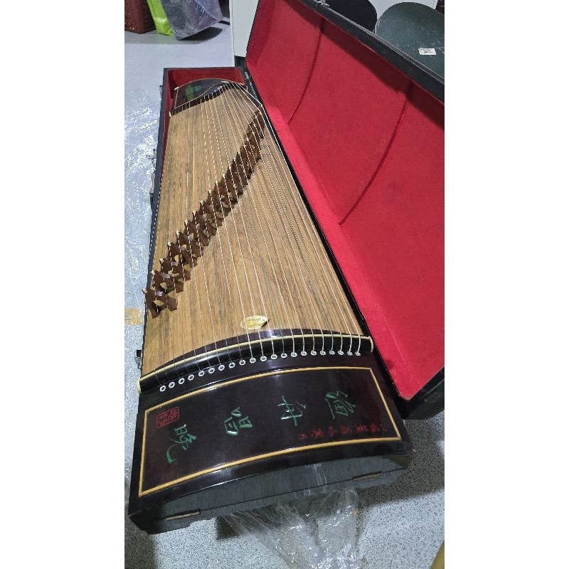 alat musik petik kecapi guzheng