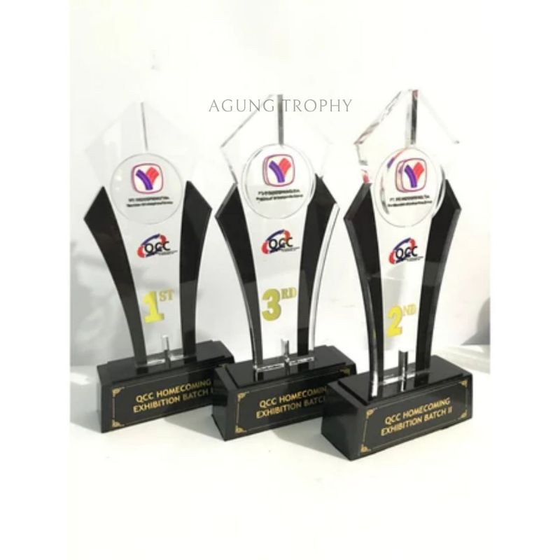 Piala Akrilik Piala Penghargaan Piala Akrilik Custom Piala Surabaya Plakat Akrilik