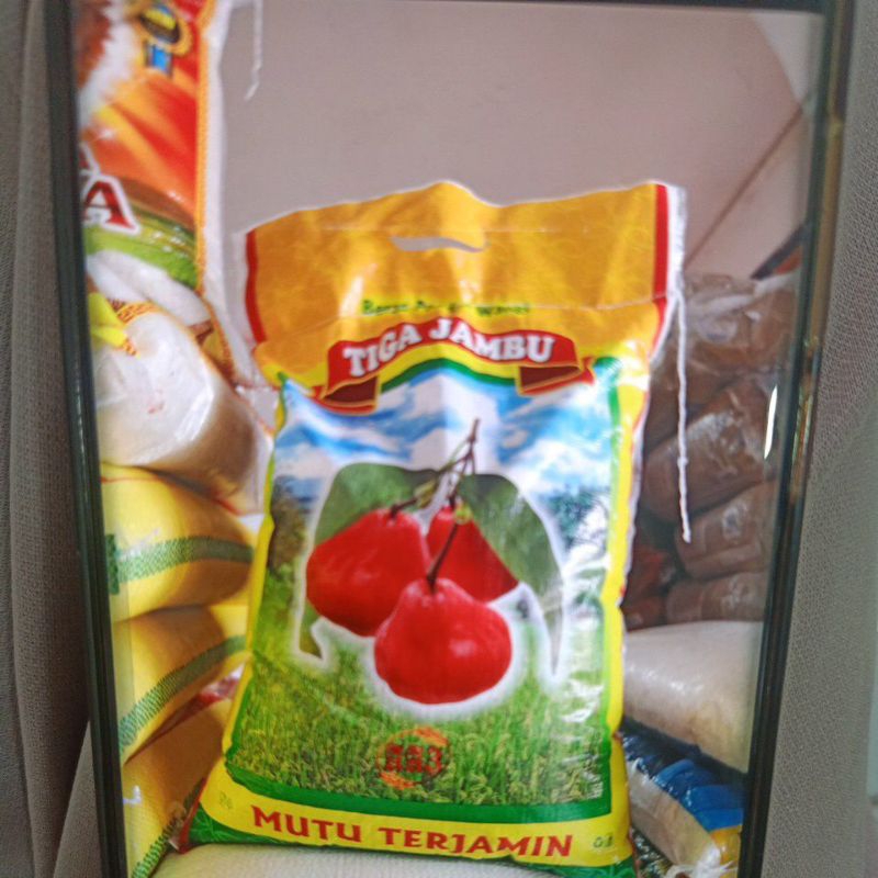 

Beras cap Tiga Jambu 10kg-free ongkir