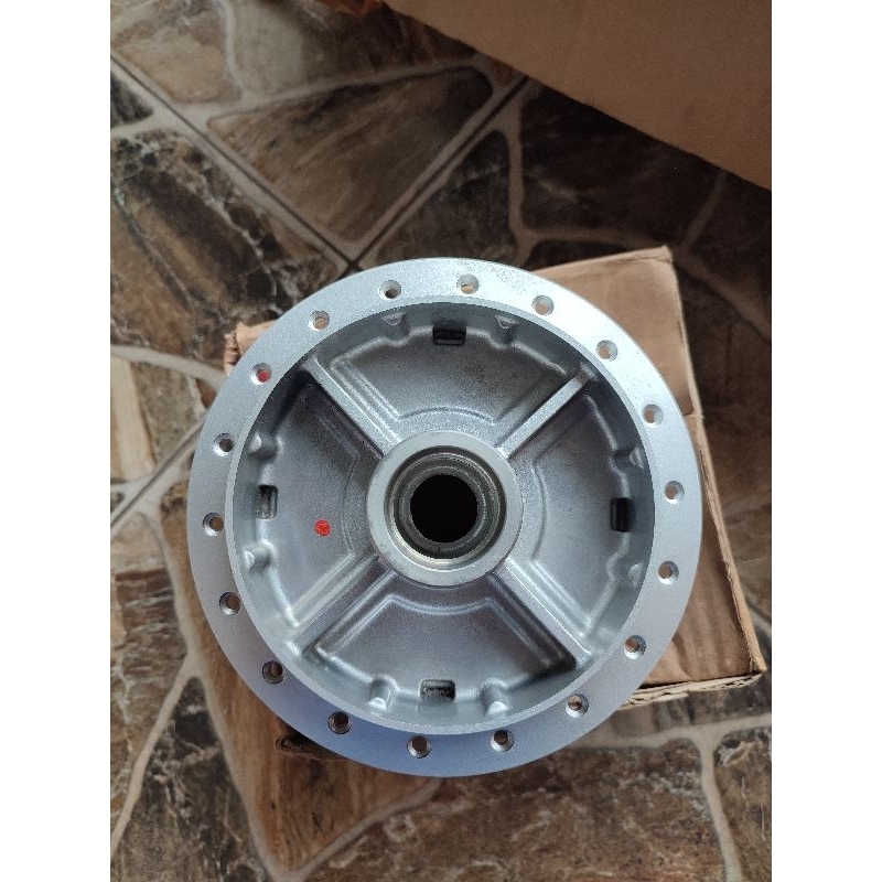Tromol belakang Suzuki Satria RU Shogun Tornado Crystal RC Original Suzuki Genuine Part