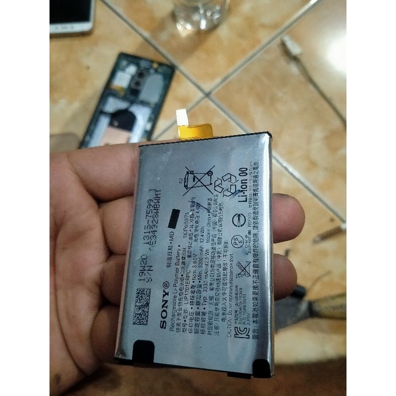 Batre hp Sony Xperia 1J9110 Xperia XZ4 ORI normal