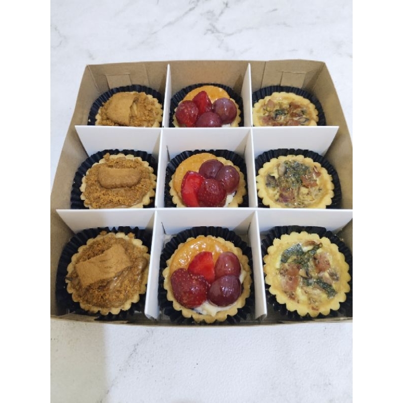 

Paket Ashiya Mini Pie Mix 3 Varian Pie Buah, Burnt Cheese Browpie, Quiche Lorraine