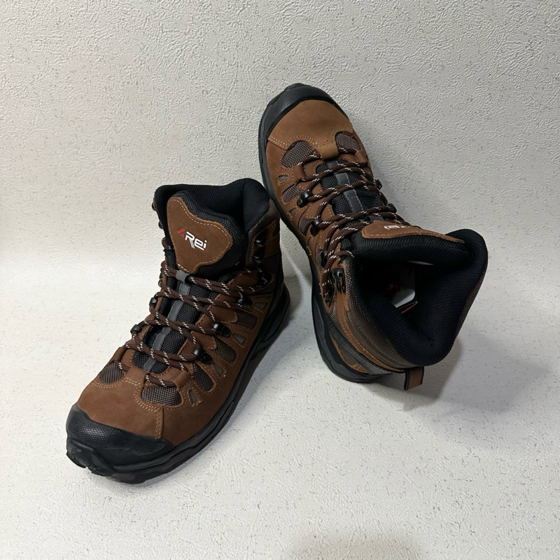 Sepatu Gunung Trekking Valiant Shoes Arei Outdoor Gear