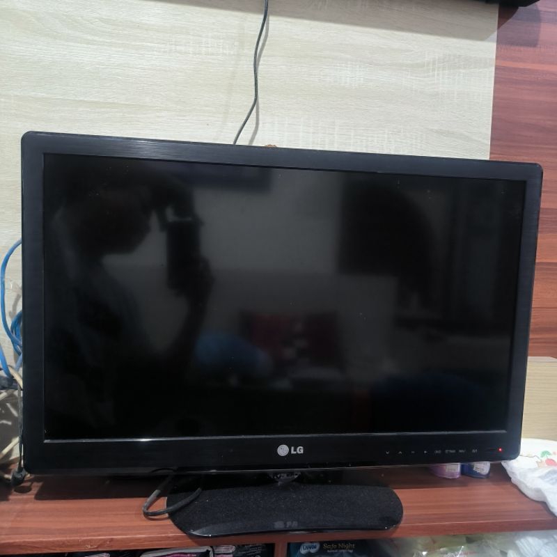 tv analog LG 26 inch ( bekas )