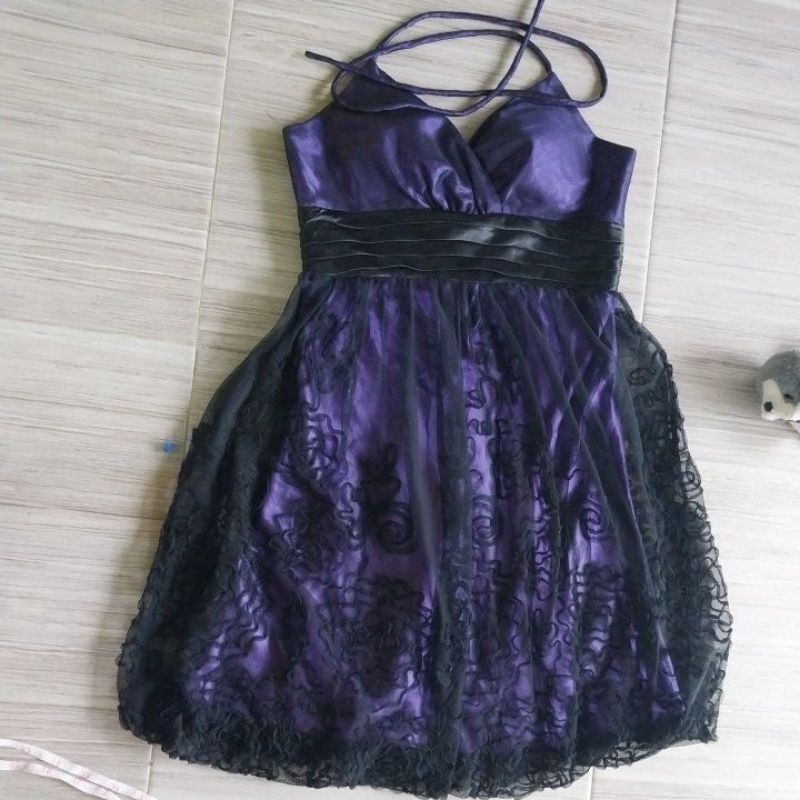 dress pesta seksi mewah preloved