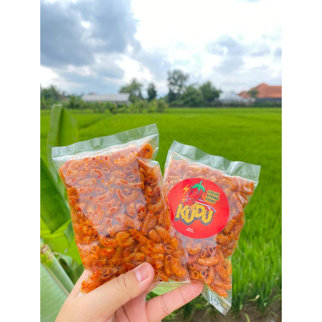 

MAKRONI MAKLOR KUNING KEJU PEDES DAUN JERUK