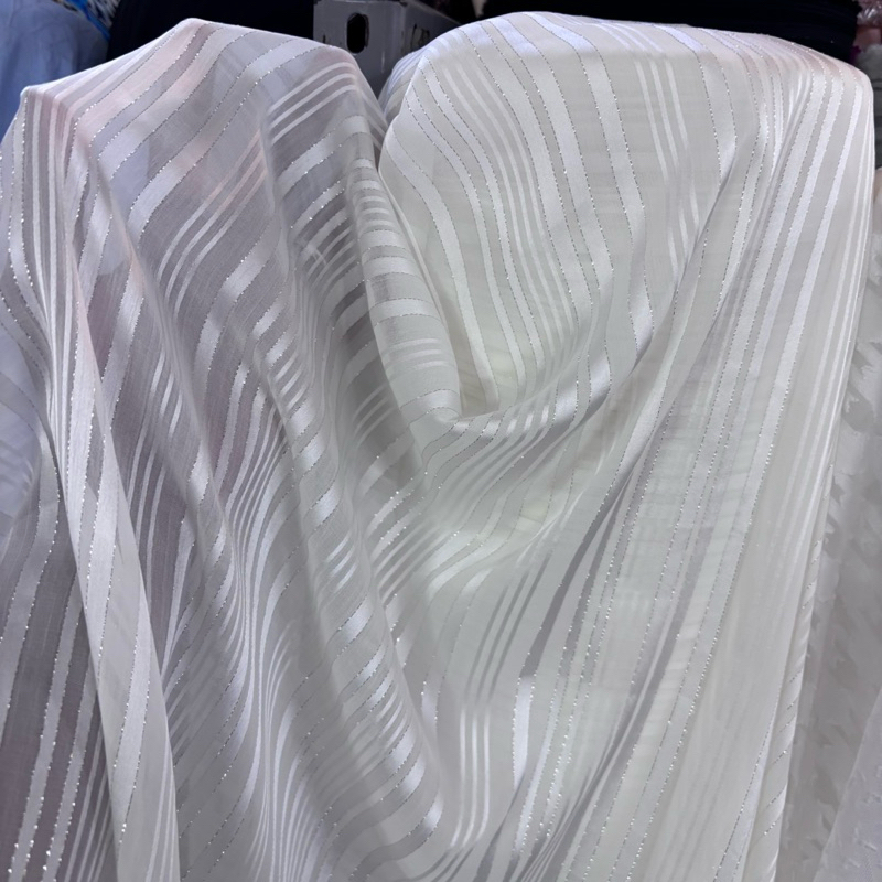 Kain Sifon silk gliter emas - kain sifon rubiah silk - kain silk - kain bahan meteran - kain ceruty 