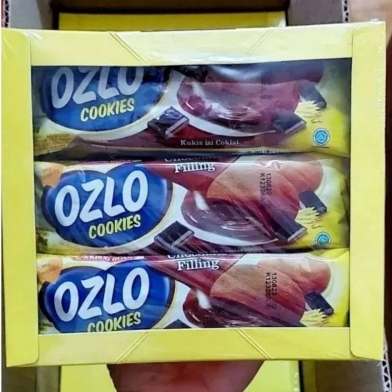 

Ozlo Cookies Chocolate Filling Sepak isi 10 Pcs - Kukis Isi Coklat