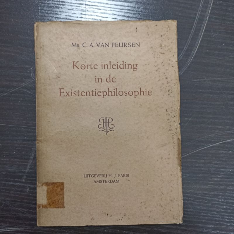 

Korte inleiding in de exsistentie philosophie