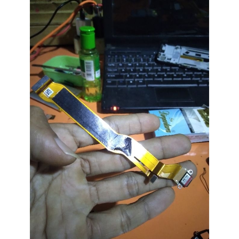 fleksibel konektor charger oppo Reno 5 ori copotan