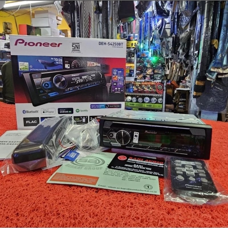 Head Unit Single Din Pioneer DEH-S4250BT MIXTRAX Bluetooth USB CD Aux Radio FM AM