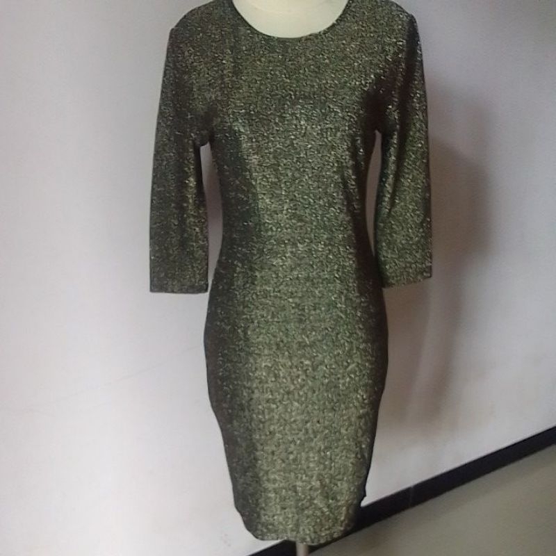 Preloved Dress Blink Gold
