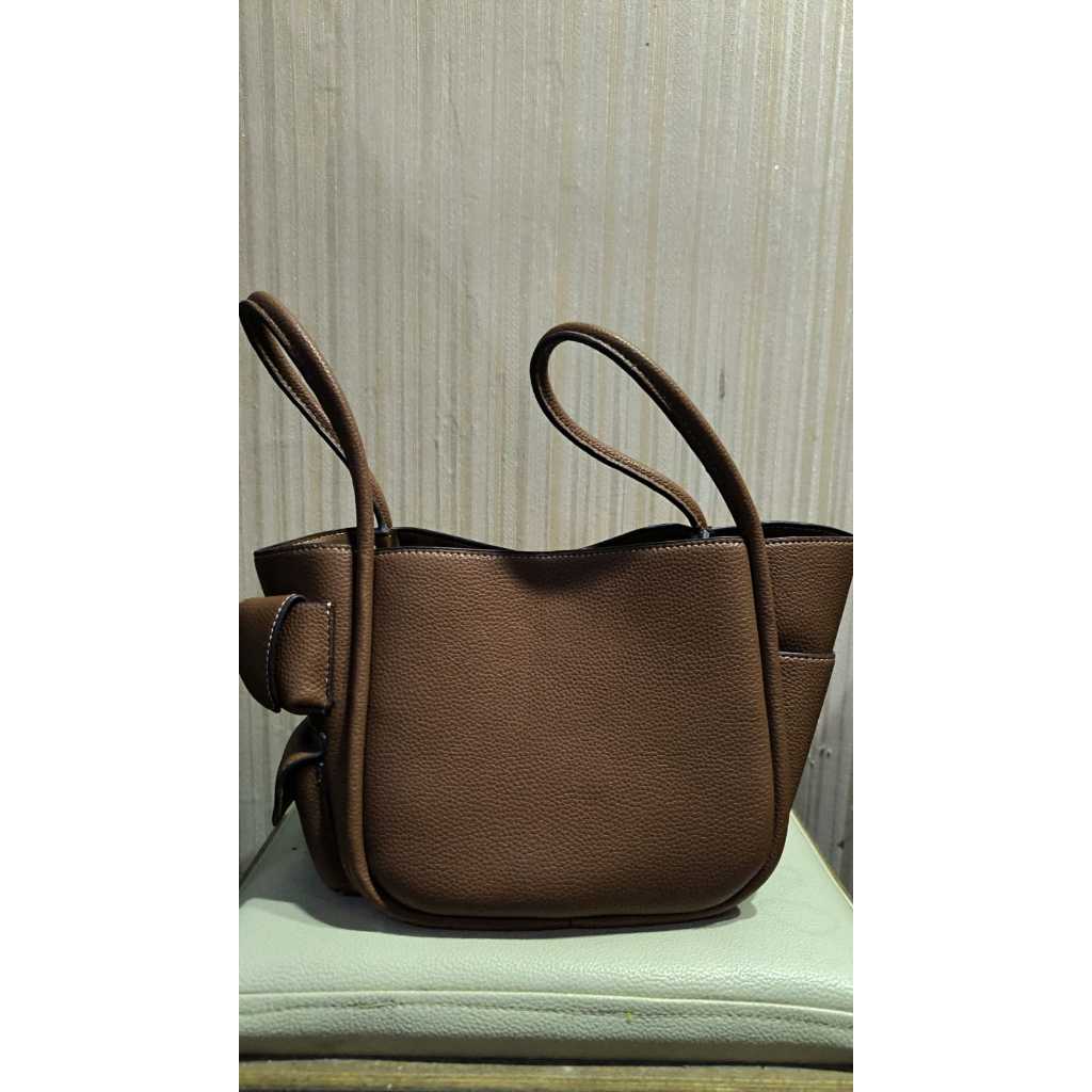 preloved ori little bunny thailand satchel leather tote bag brown tas bahu kulit warna coklat