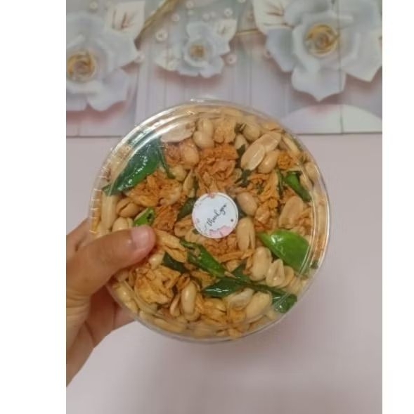 

Kacang Bawang Gurih Daun Jeruk 500gr dan 1kg
