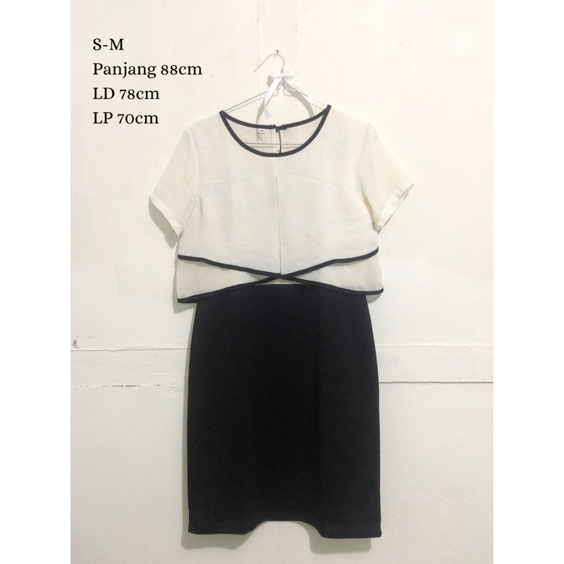 Mini dress | S-M | Dress Preloved | Dress hitam putih